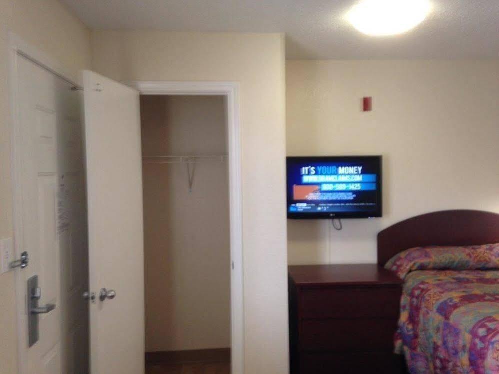 Intown Suites Extended Stay San Antonio Tx - Nacogdoches Road Exterior foto